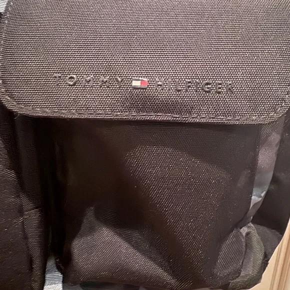 Tommy Hilfiger Laptop backpack EUC - Picture 3 of 5